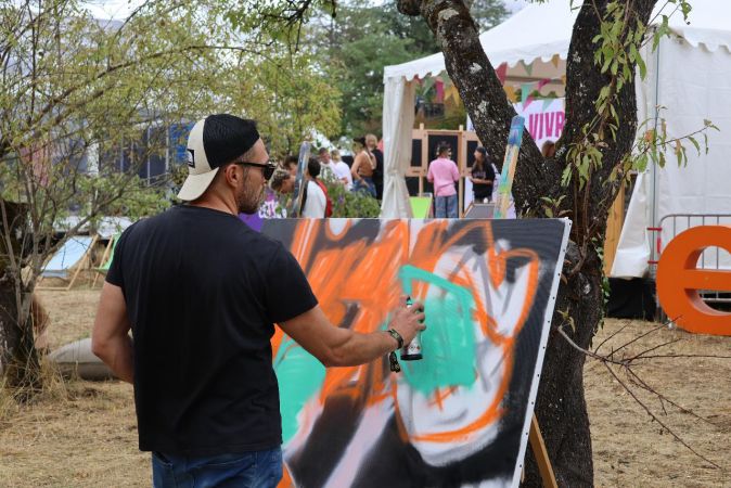 Live painting