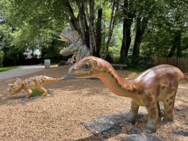 dinosaure à chevaucher